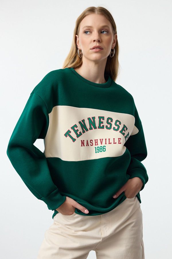 Trendyol Trendyol Green Color Block Slogan Printed Oversize Fit Thick Inside Fleece Knitted Sweatshirt