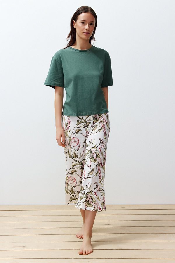 Trendyol Trendyol Green Cotton Floral Capri Knitted Pajamas Set