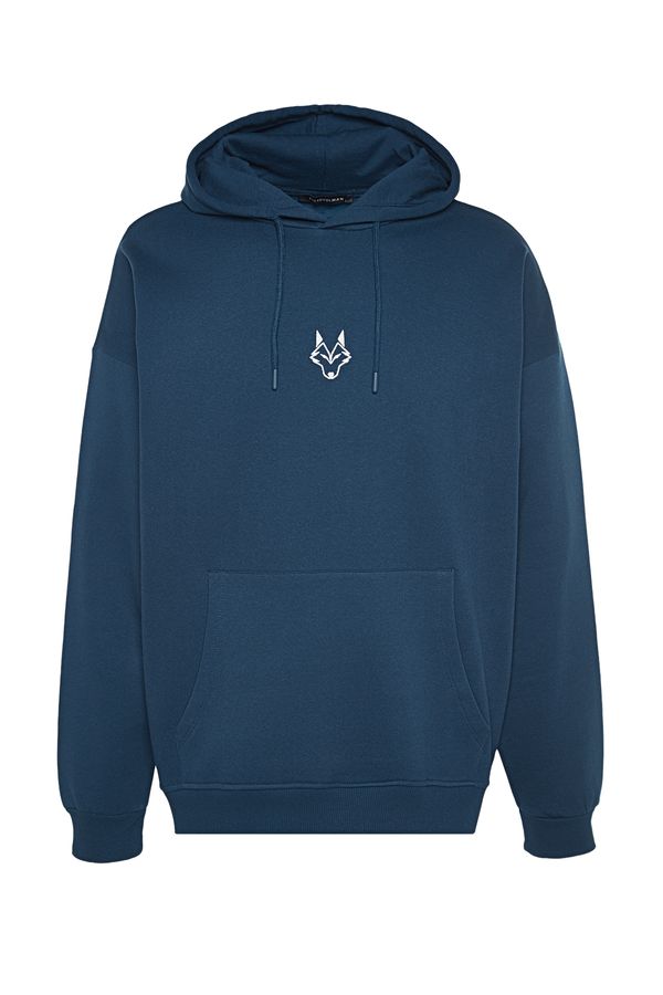 Trendyol Trendyol Indigo Regular Cut Hooded Sweatshirt with Fleece Inside and Wolf Embroidery