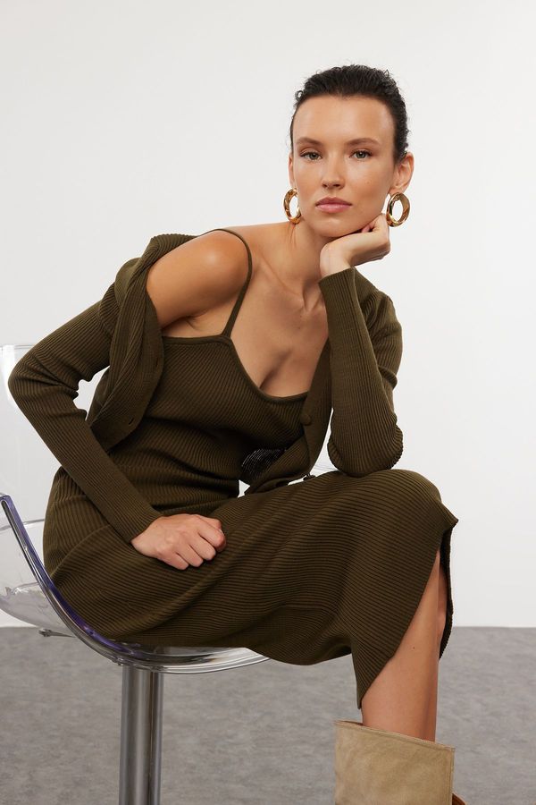 Trendyol Trendyol Khaki Fitted Midi Knitwear Cardigan Dress Suit