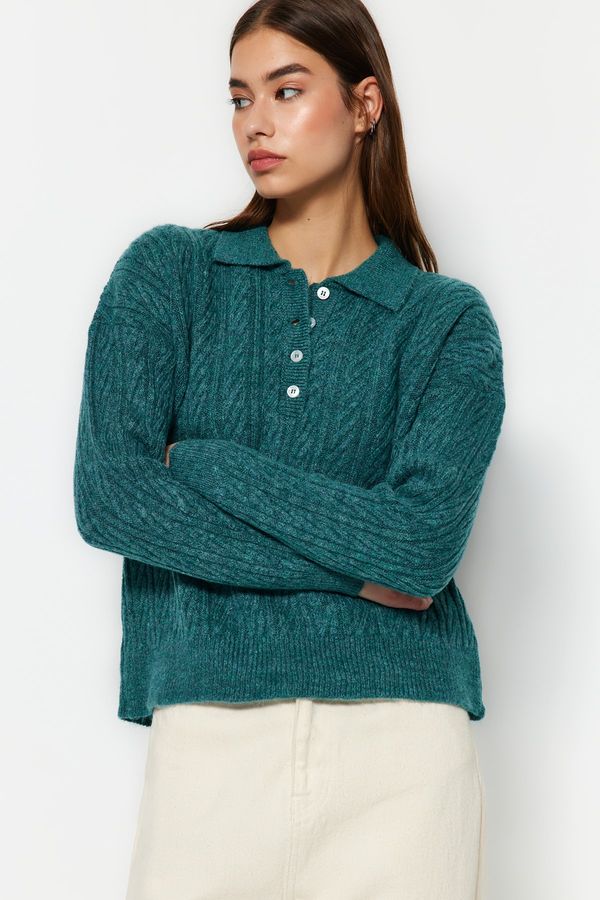 Trendyol Trendyol Khaki Wide fit Soft Textured Knitwear Sweater