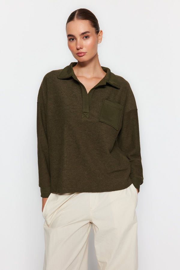 Trendyol Trendyol Khaki With Contrast Fabric Detail Polo Collar Regular/Regular Knitted Sweatshirt
