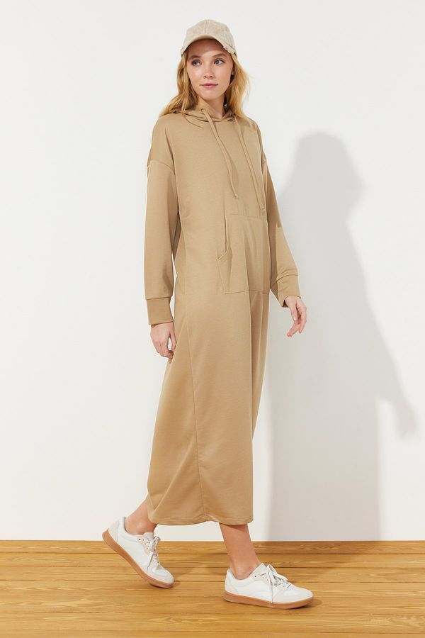 Trendyol Trendyol Light Brown Kangaroo Pocket Hooded Knitted Sweat Dress