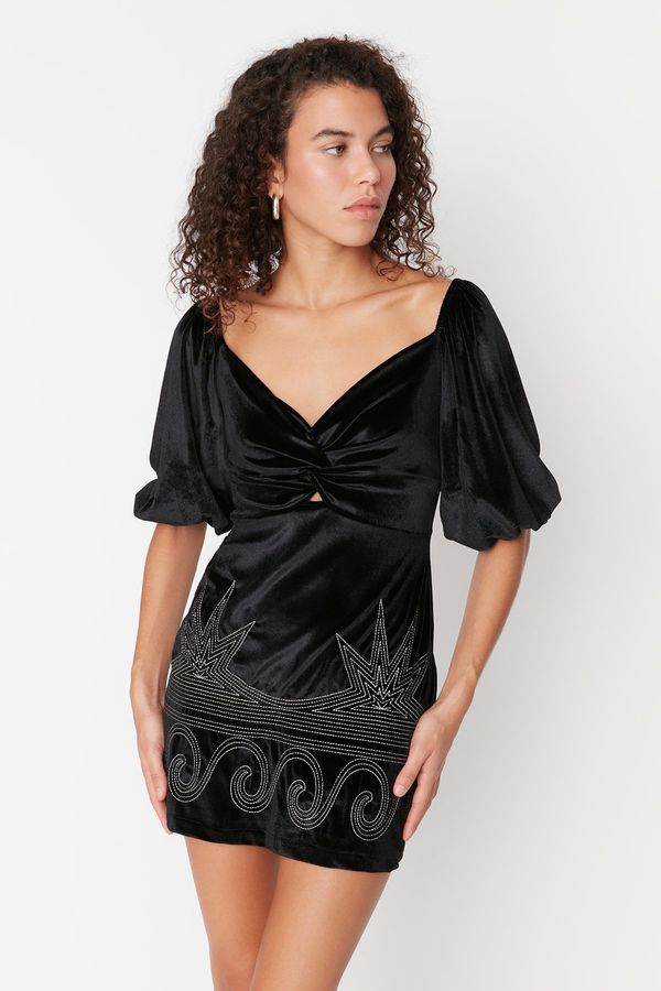 Trendyol Trendyol Limited Edition Black Velvet Woven Dress