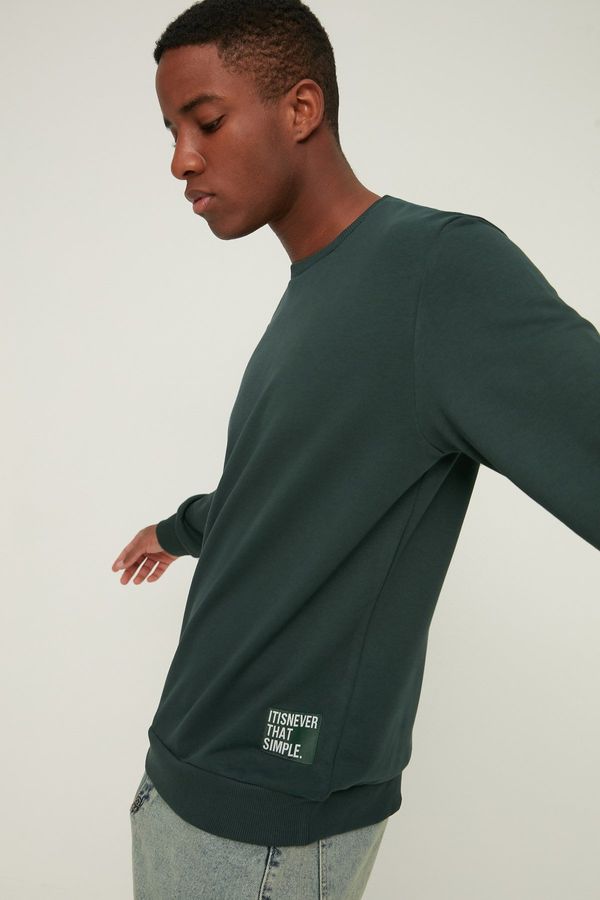 Trendyol Trendyol Men's Emerald Green Regular/Real Fit Slogan Label Basic Cotton Sweatshirt