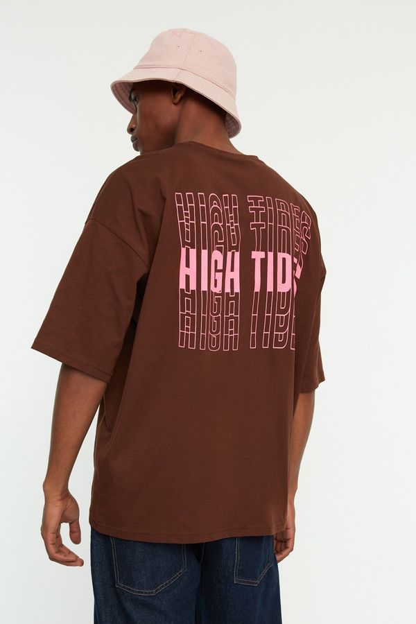 Trendyol Trendyol Men's Oversize/Wide Cut Crew Neck Short Sleeve Text Printed 100% Cotton T-Shirt.