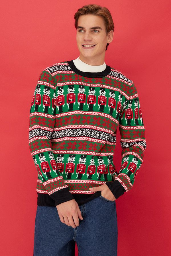 Trendyol Trendyol Multi Color Regular Fit Crew Neck Christmas Knitwear Sweater