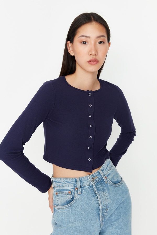 Trendyol Trendyol Navy Blue Button Detailed Crop Crew Neck Ribbed Stretch Knitted Blouse