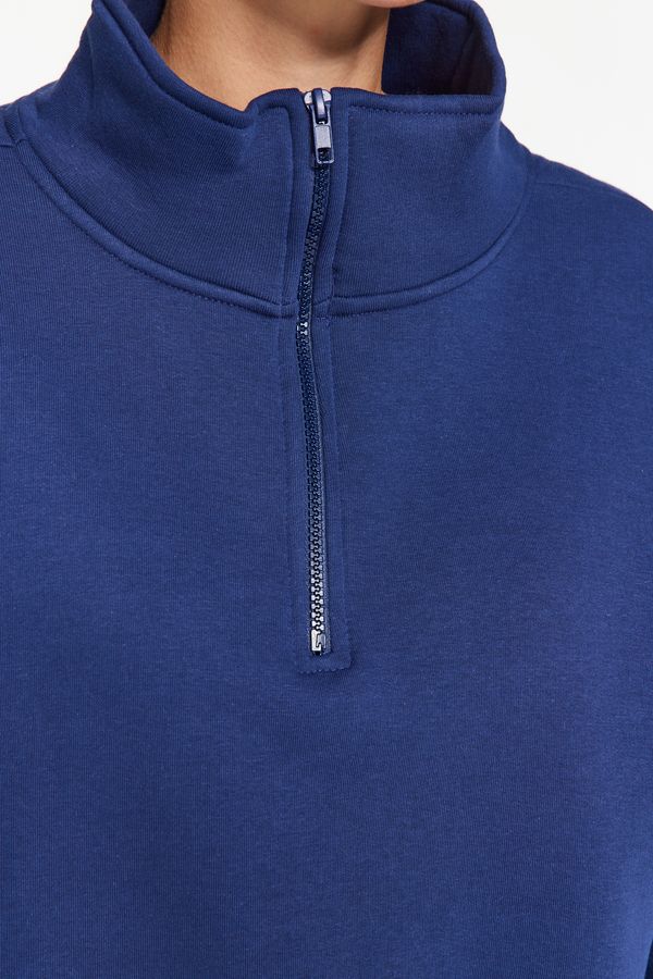 Trendyol Trendyol Navy Blue Comfortable Cut Crop Basic Zippered Stand-Up Collar Fleece Inside Knitted Sweatshirt