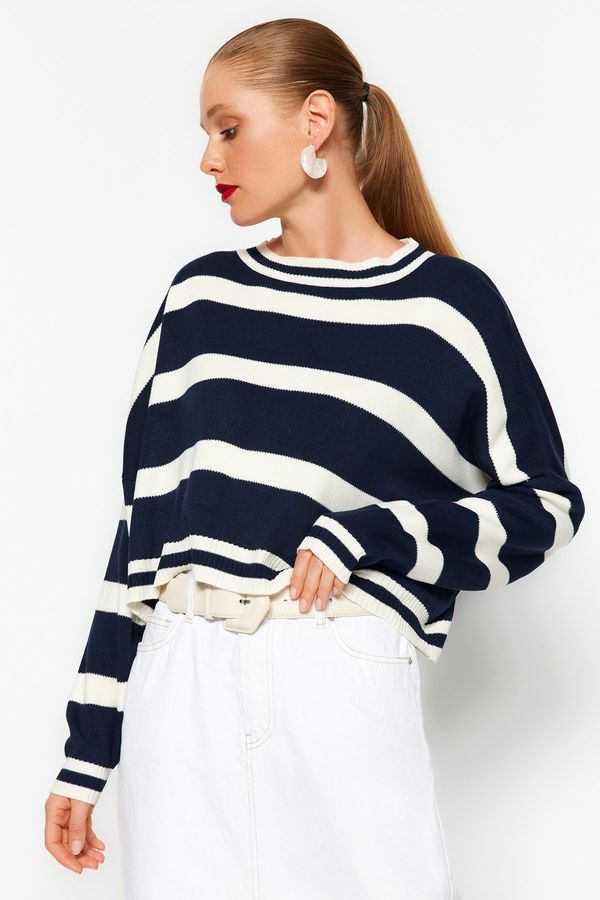 Trendyol Trendyol Navy Blue Crop Striped Knitwear Sweater