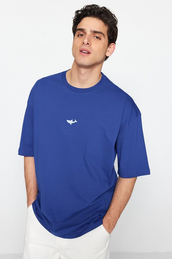 Trendyol Trendyol Navy Blue Oversize Fit Crew Neck Short Sleeve Shark Embroidered T-Shirt