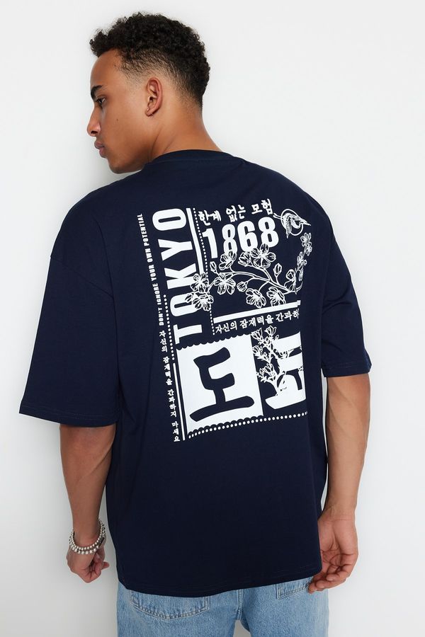 Trendyol Trendyol Navy Blue Oversize/Wide Cut Headlamp East Printed 100% Cotton T-Shirt