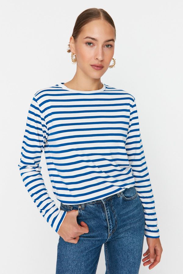 Trendyol Trendyol Navy Blue Striped Regular/Normal Fit Basic Crew Neck Knitted T-Shirt