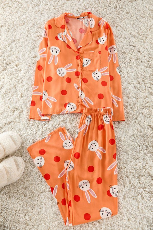 Trendyol Trendyol Orange Rabbit Patterned Viscose Shirt-Pants Woven Pajama Set