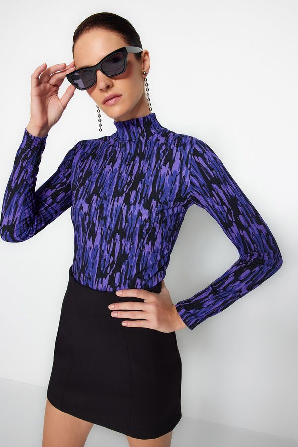 Trendyol Trendyol Purple Printed Fitted/Situated High Neck Long Sleeve Crepe/Textured Knitted Blouse