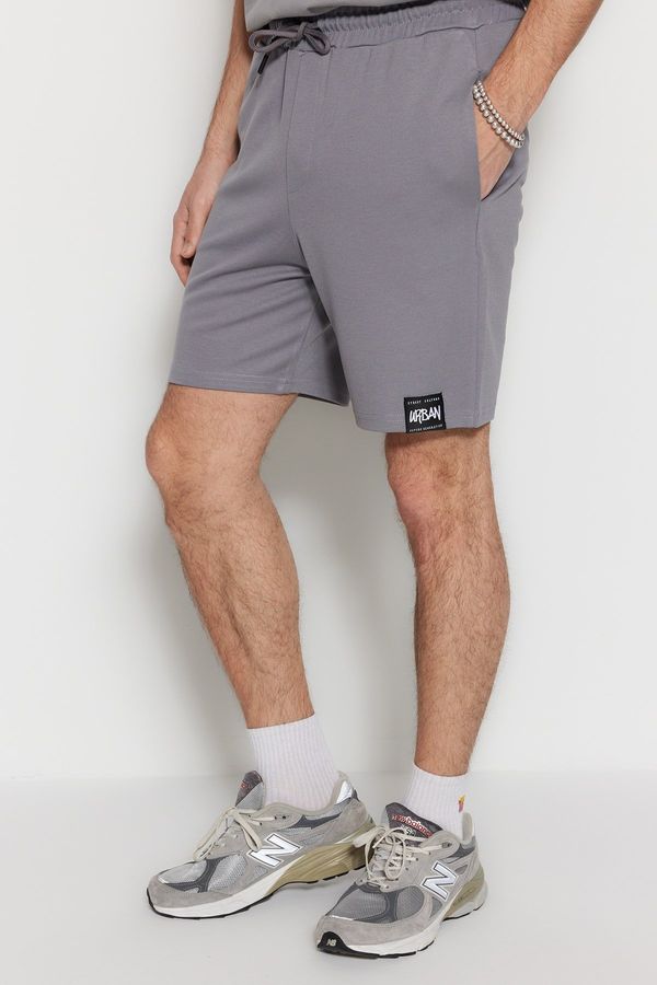 Trendyol Trendyol Smoked Regular/Regular Cut Leg Label Embroidered Shorts