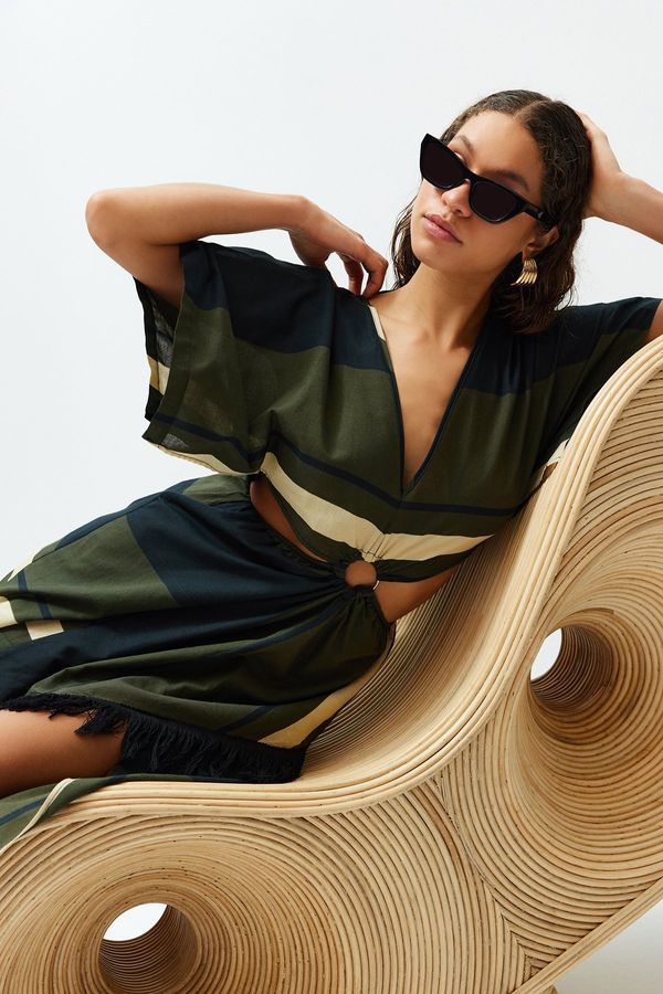 Trendyol Trendyol Striped Wide Fit Midi Woven Cut Out/Window 100% Cotton Beach Dress