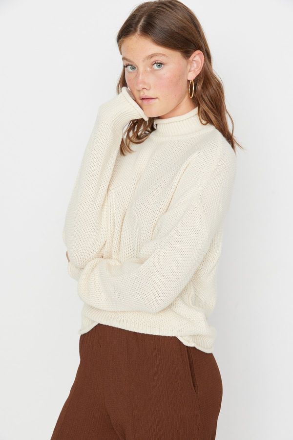 Trendyol Trendyol Sweater - Ecru - Oversize
