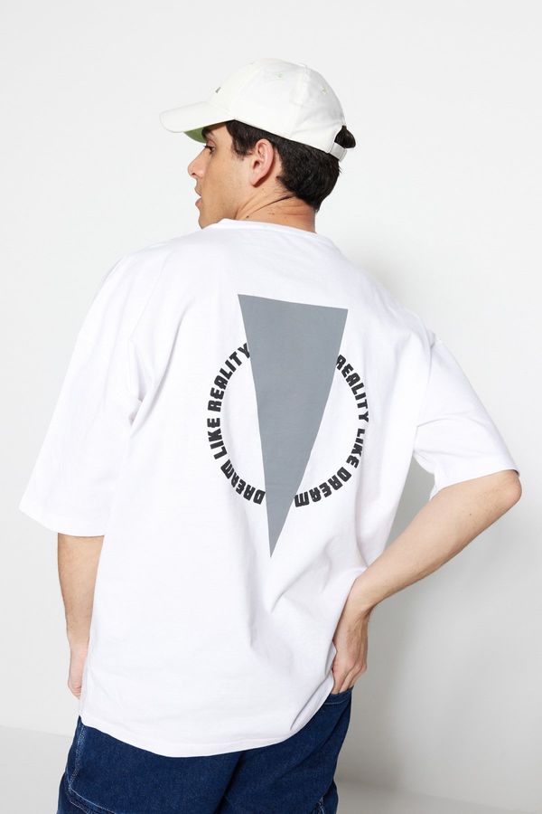 Trendyol Trendyol White Men's Oversized/Wide Cut 100% Cotton Crew Neck Printed Back T-Shirt