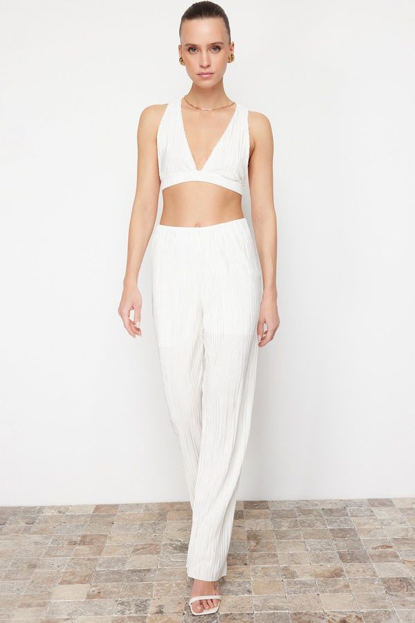Trendyol Trendyol White Pleat Lined Stretchy Knitted Trousers