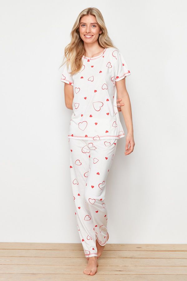 Trendyol Trendyol White-Red Heart Knitted Pajamas Set
