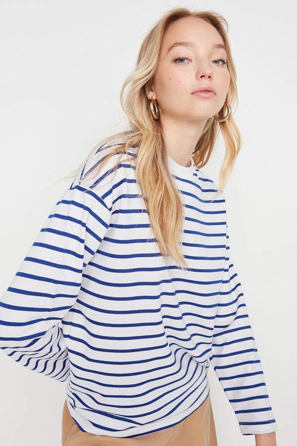 Trendyol Trendyol White Striped Oversize/Wide-Fit Crew Neck Thin Knitted Sweatshirt