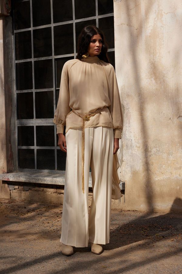 Trendyol Trendyol X AI Beige Pleated Woven Trousers