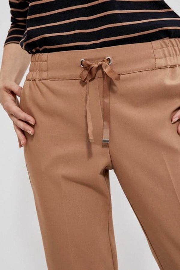 Moodo Trousers with tie - beige