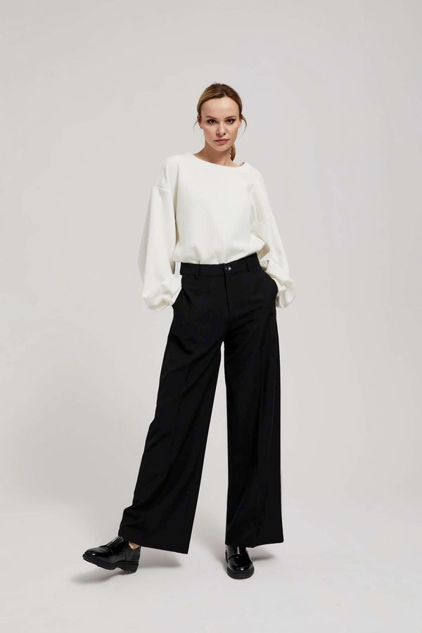 Moodo Trousers with wide legs