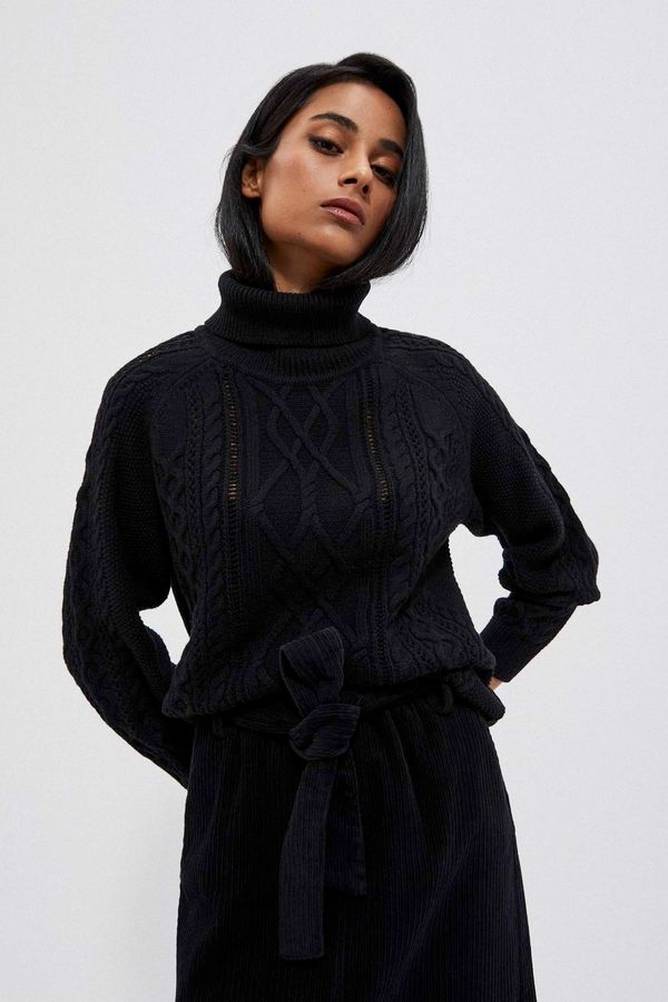 Moodo Turtleneck with cable knit