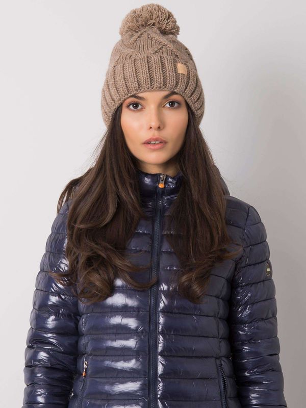 Fashionhunters Warm, dark beige winter cap
