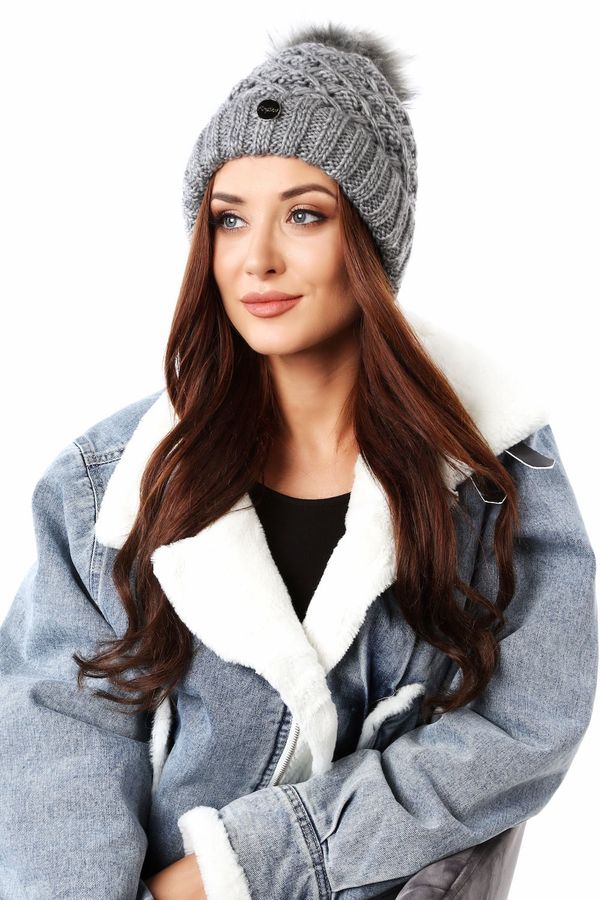 FASARDI Warm, dark gray winter cap with pompom