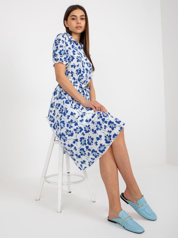 Fashionhunters White and dark blue flowing floral dress with belt