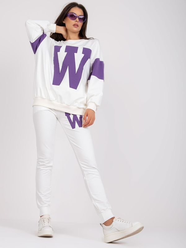 Fashionhunters White and purple long sleeve sweatshirt