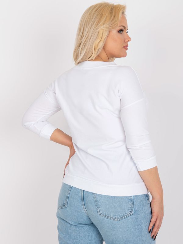 Fashionhunters White cotton blouse of larger size with V-neck