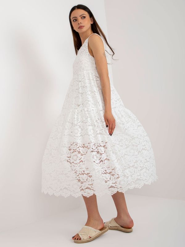 Fashionhunters White flowing dress with ruffle OCH BELLA
