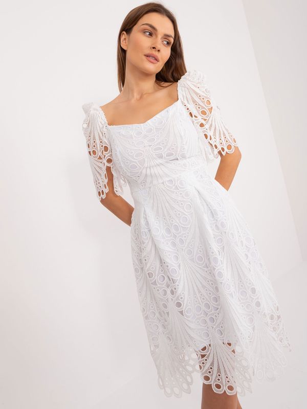 Fashionhunters White midi dress with an openwork pattern