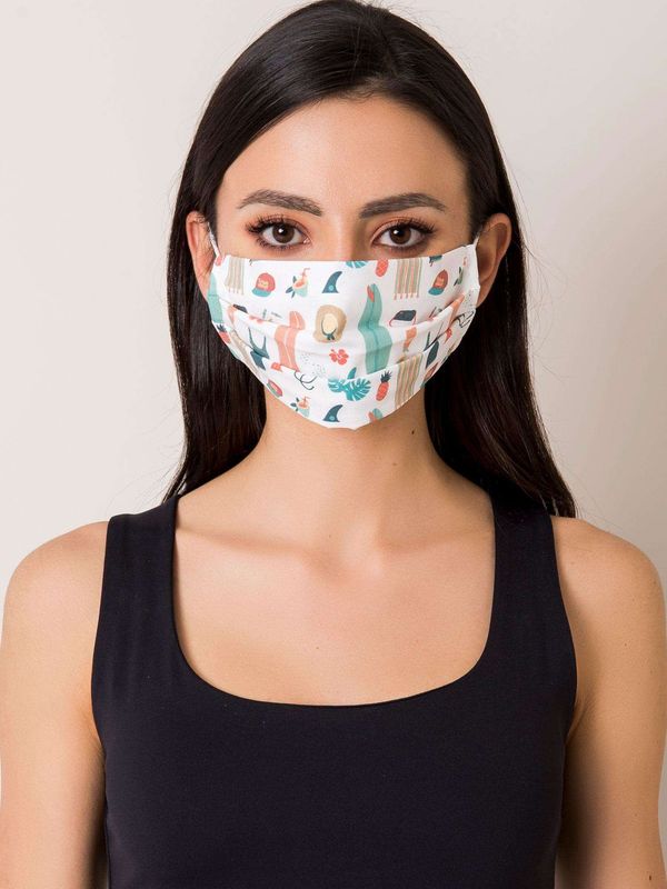 Fashionhunters White, reusable cotton mask with print