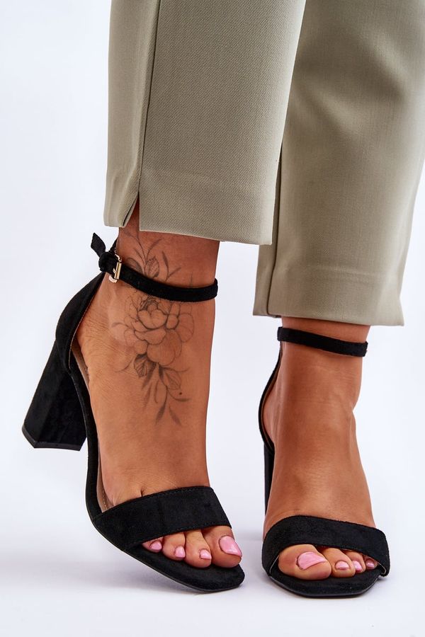 Kesi Women's classic suede sandals Black Passo