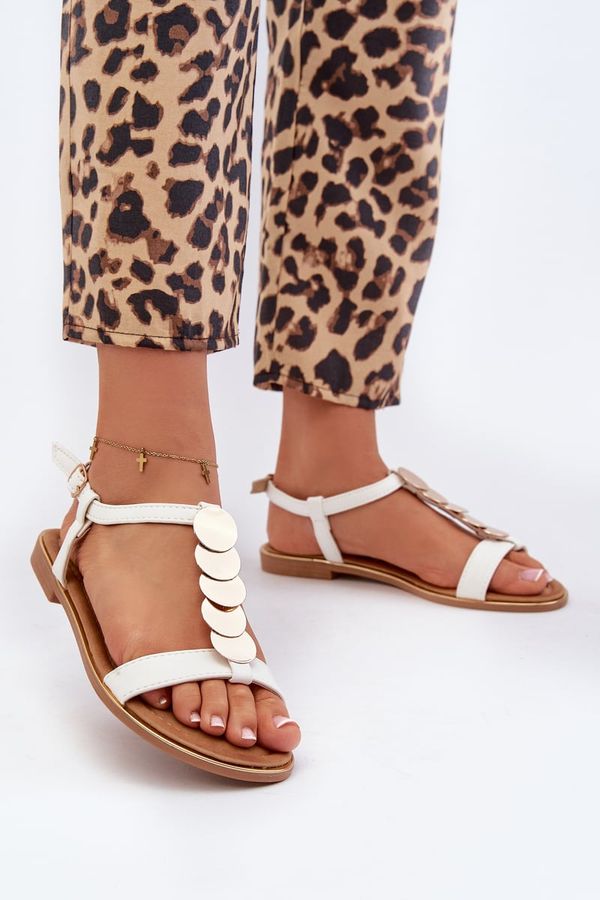 Kesi Women's flat sandals made of eco leather, white Jeritellia