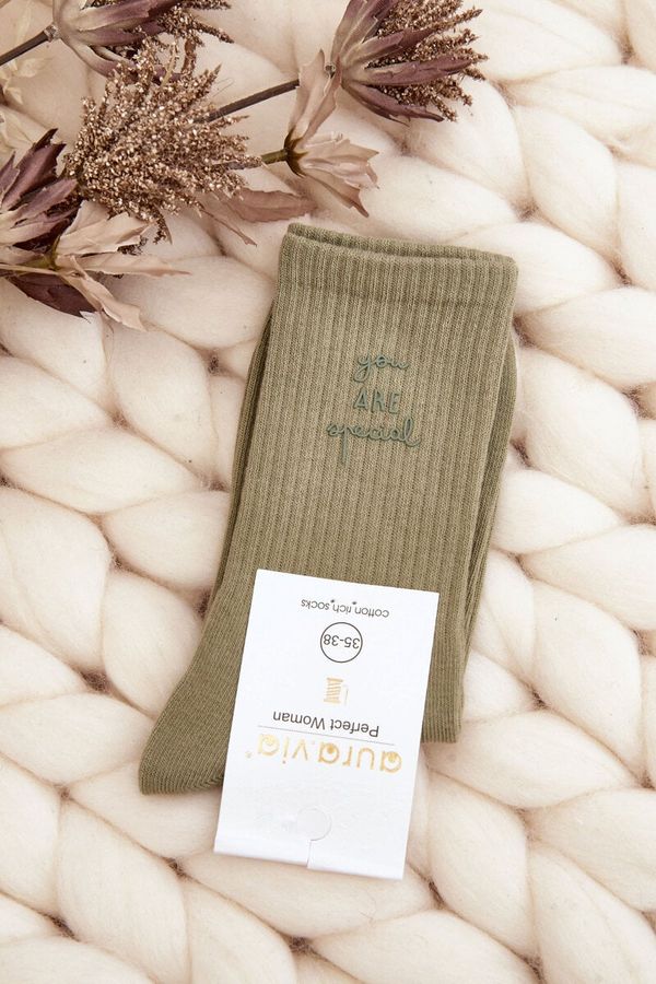 Kesi Women's plain socks with green lettering