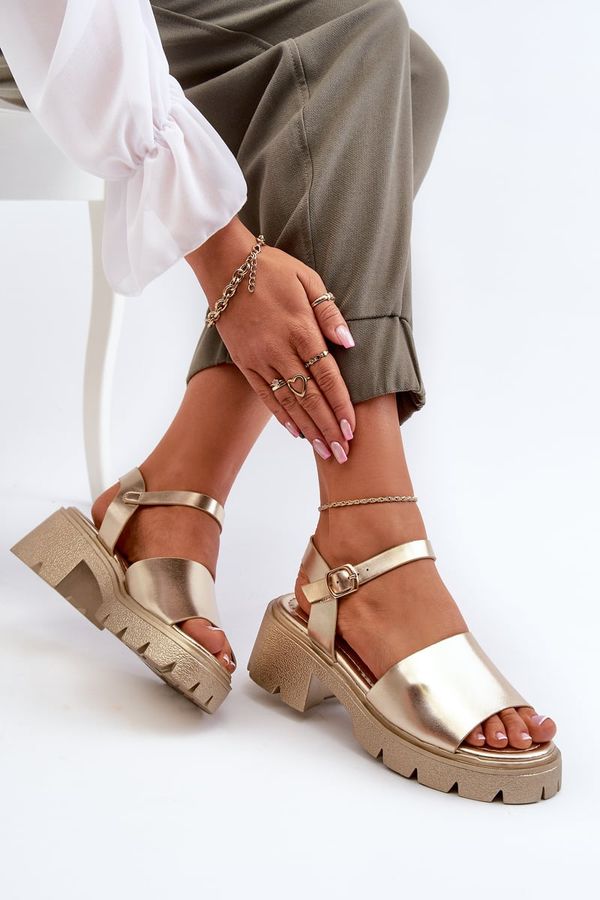 Kesi Women's sandals with chunky heels, gold Dottiassa