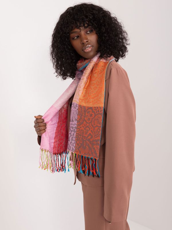 Fashionhunters Women's scarf with fringe