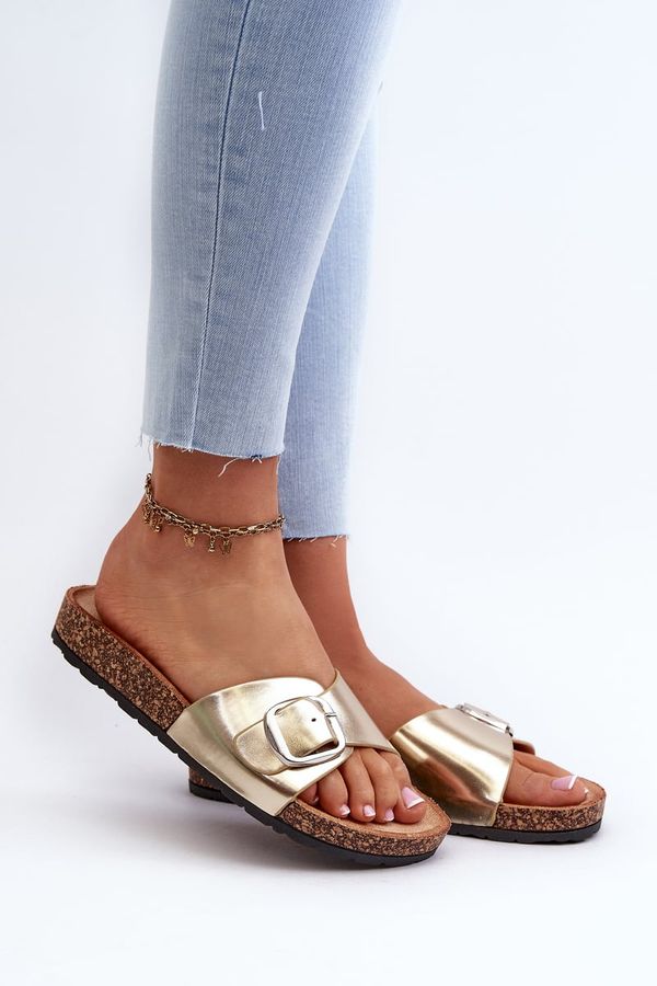 Kesi Women's slippers on a cork platform with a gold moaxi buckle