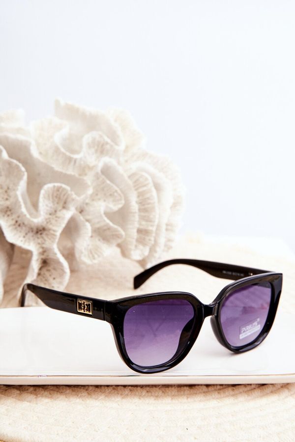 Kesi Women's sunglasses with gold details UV400 black