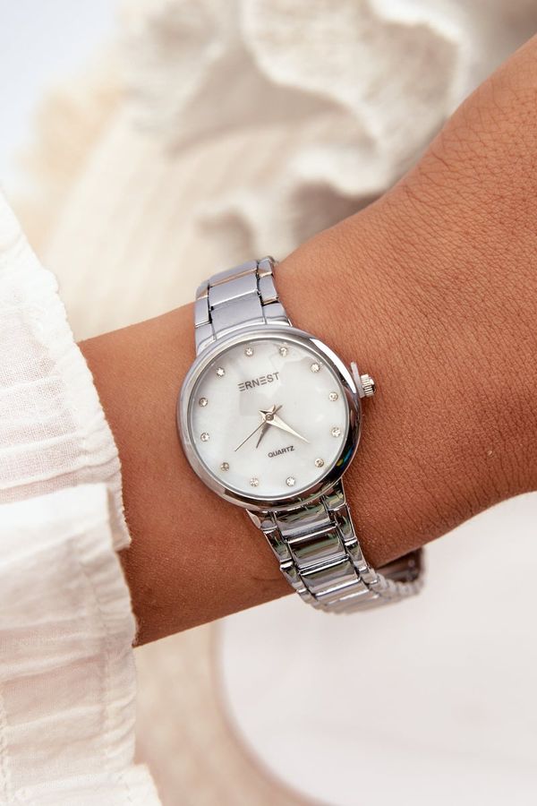 Kesi Women's watch on a bracelet with cubic zirconia silver