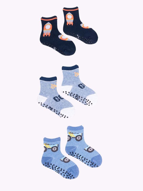 Yoclub Yoclub Kids's Boys' Cotton Socks Anti Slip ABS Patterns Colours 3-pack SKA-0109C-AA3A-004