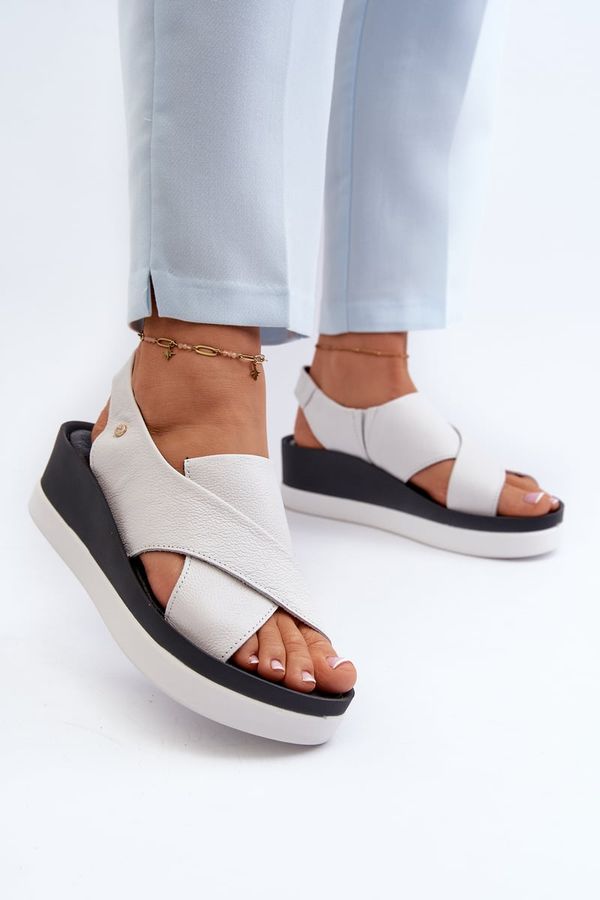 Kesi Zazoo Leather wedge sandals, white