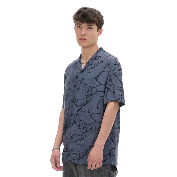 Cropp Cropp - Košulja s printom preko cele površine - tamno siva