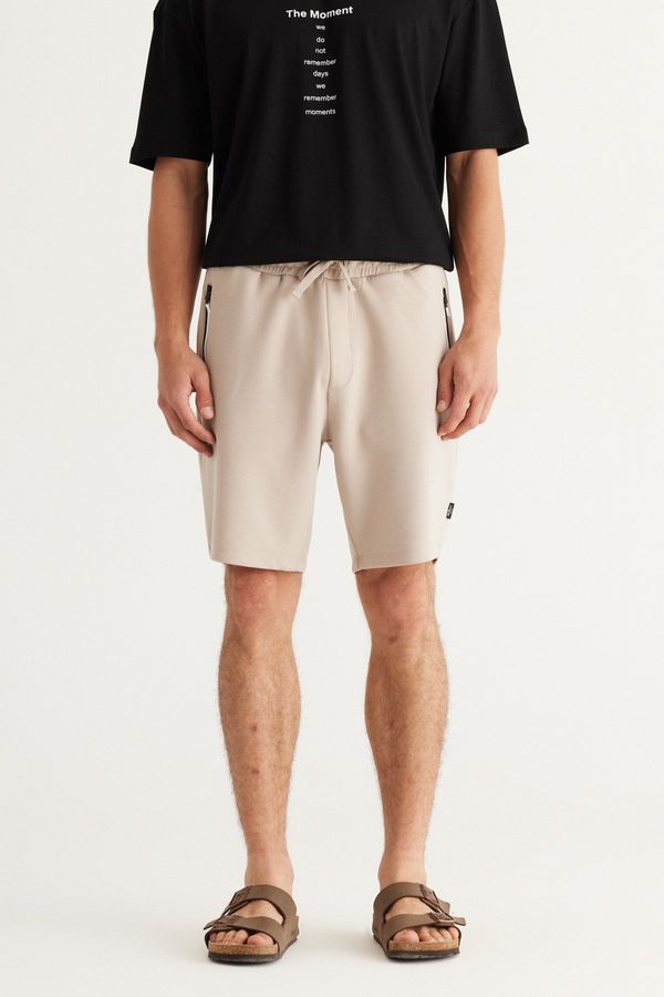 AC&Co / Altınyıldız Classics AC&Co / Altınyıldız Classics Men's Beige Standard Fit Normal Cut, Comfortable Shorts with Pocket.